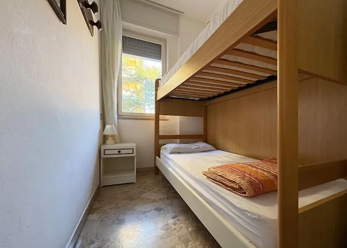 Smeralda Xl, 3 8 Posti 200mt Dal Mare * Бибионе